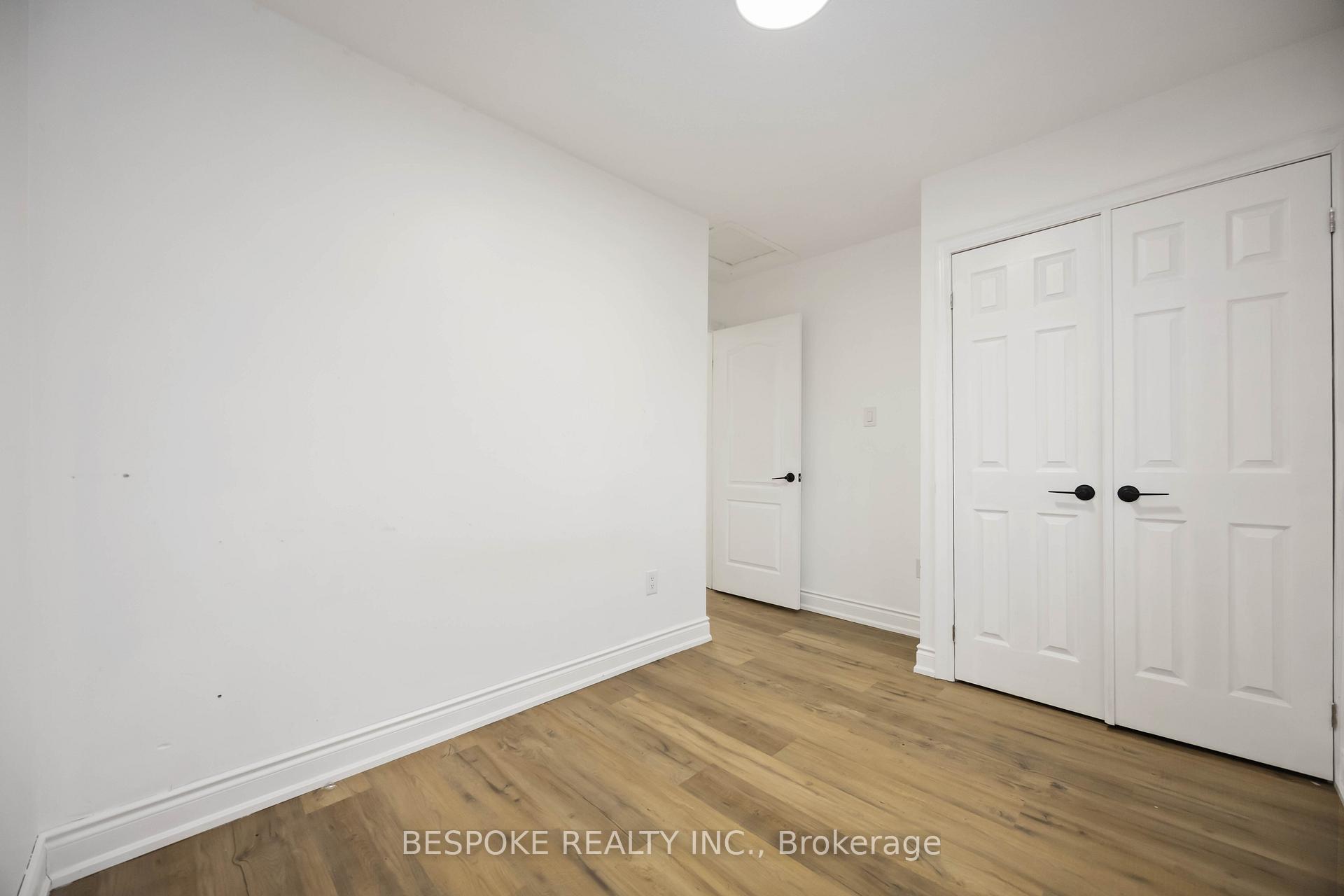 Photo 19 of 13 John Walter Crescent, Clarington, Courtice — HOMEH