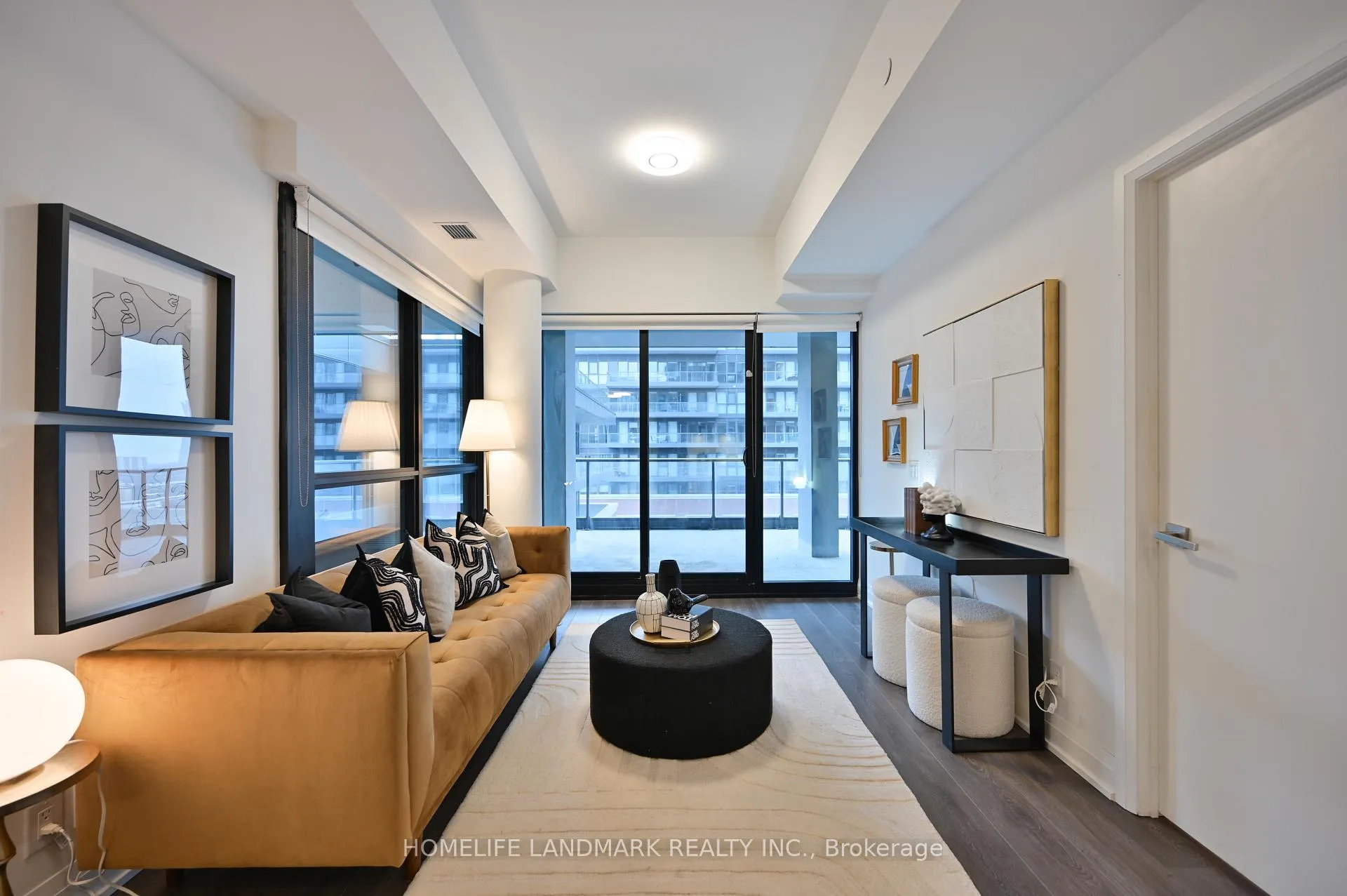 Photo 11 of Unit 814, 33 Frederick Todd Way, Toronto, Thorncliffe Park — HOMEH