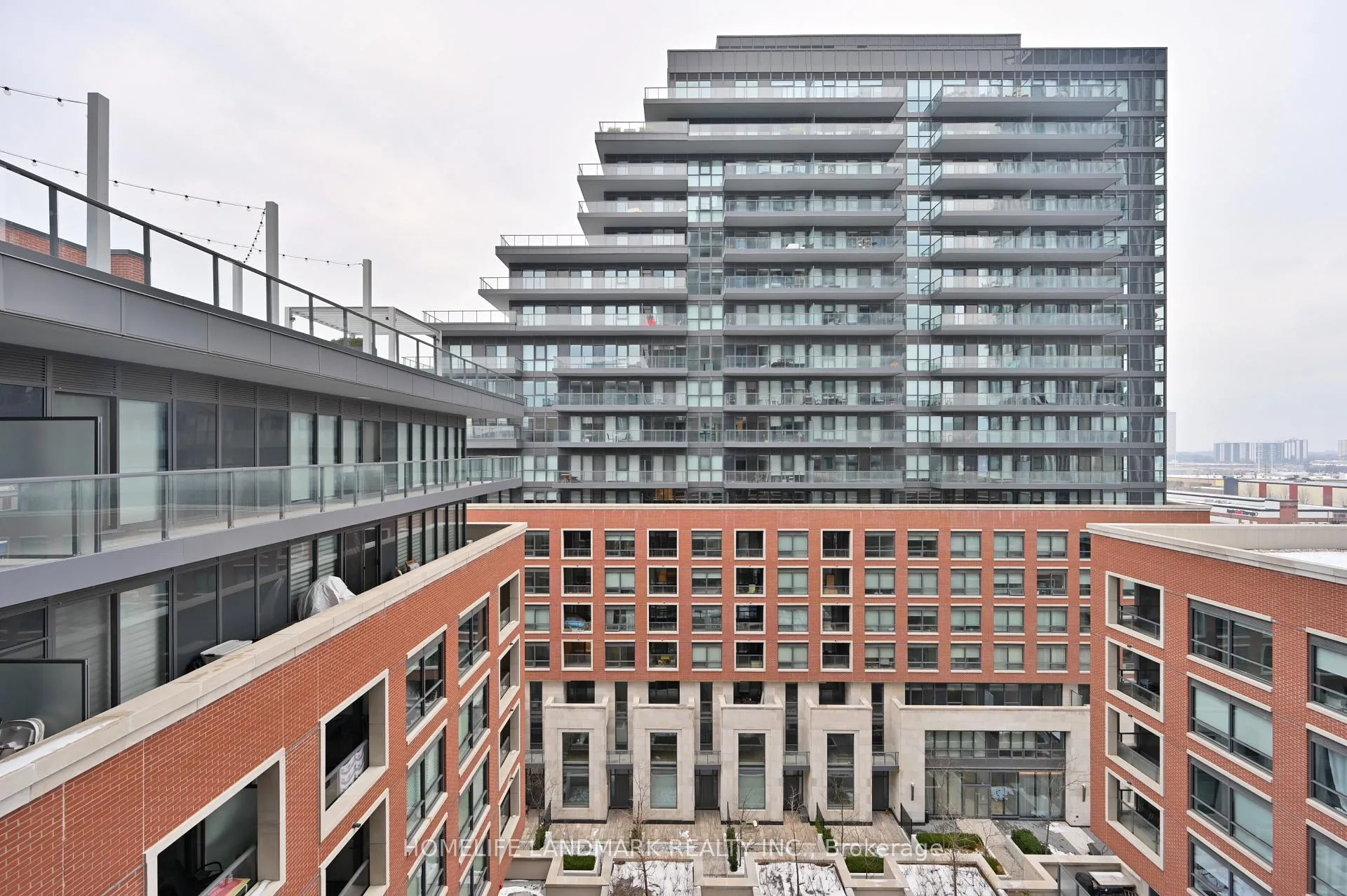 Photo 30 of Unit 814, 33 Frederick Todd Way, Toronto, Thorncliffe Park — HOMEH