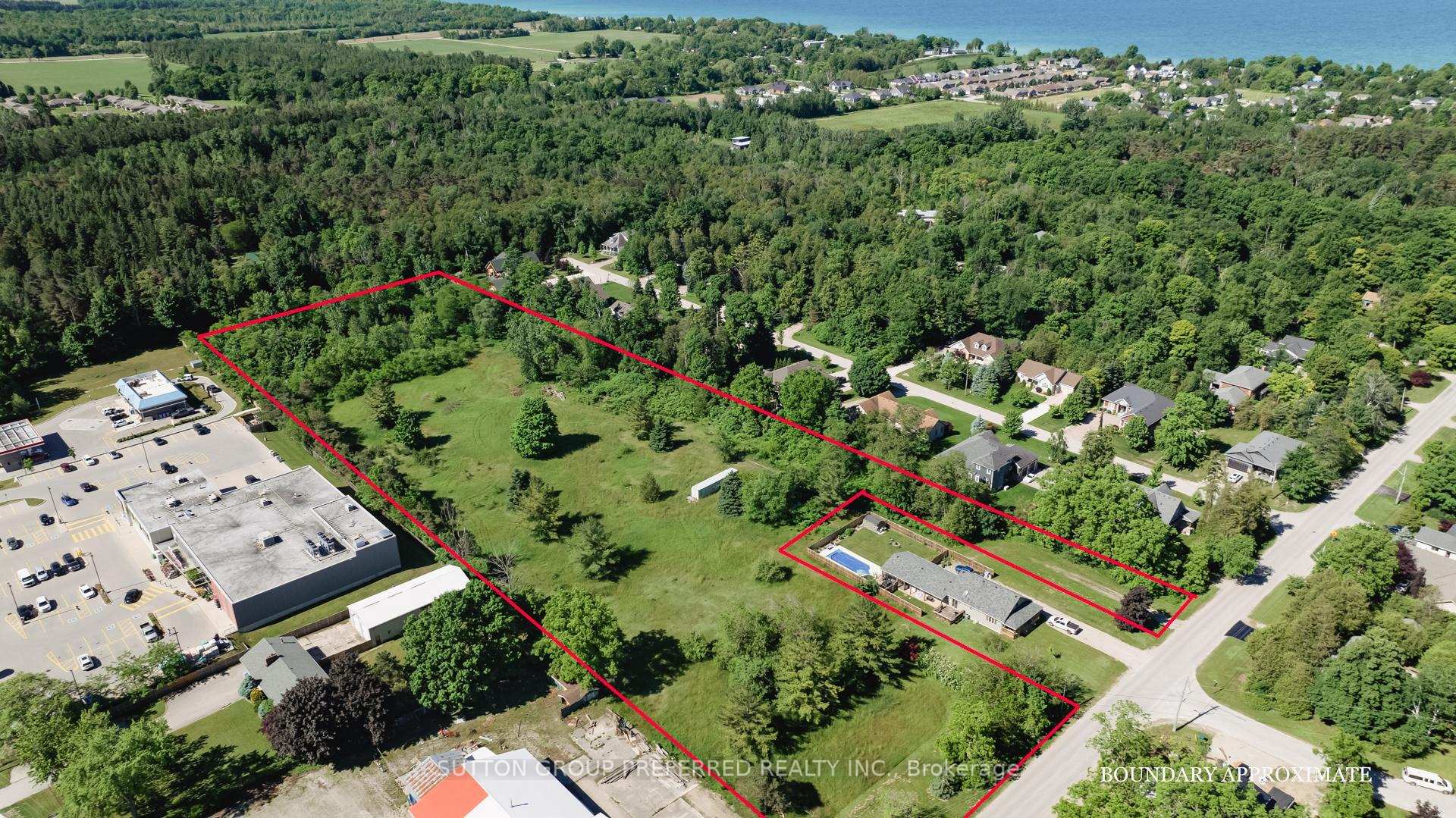 Photo 3 of 4B Cameron Street, Bluewater, Bayfield — HOMEH