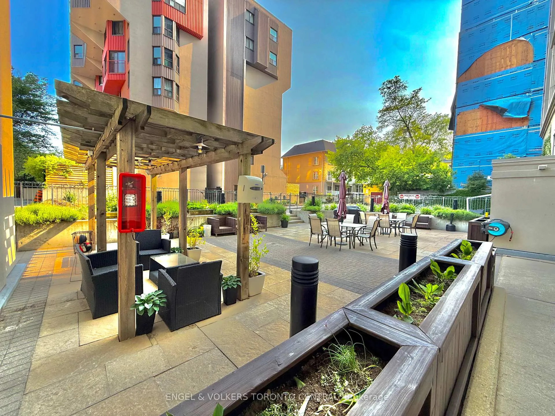 Photo 23 of Unit 208, 225 Wellesley Street E, Toronto, Cabbagetown-South St. James Town — HOMEH