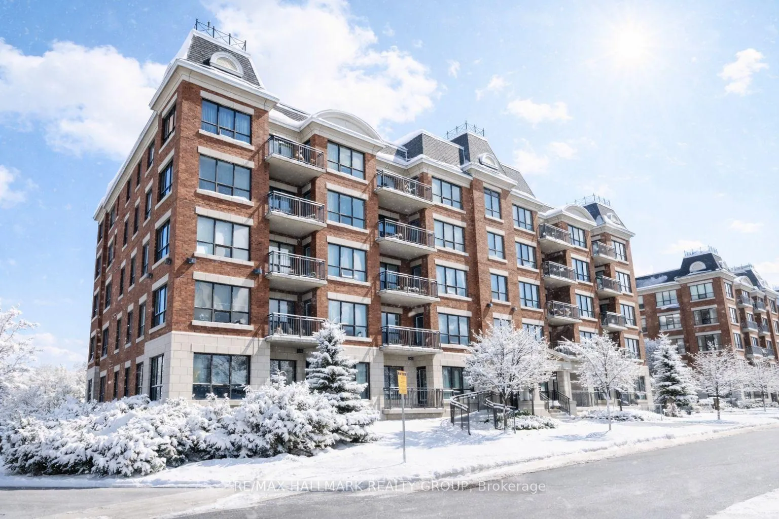 Photo 2 of Unit 320, 905 Beauparc Private, Ottawa, Cyrville — HOMEH