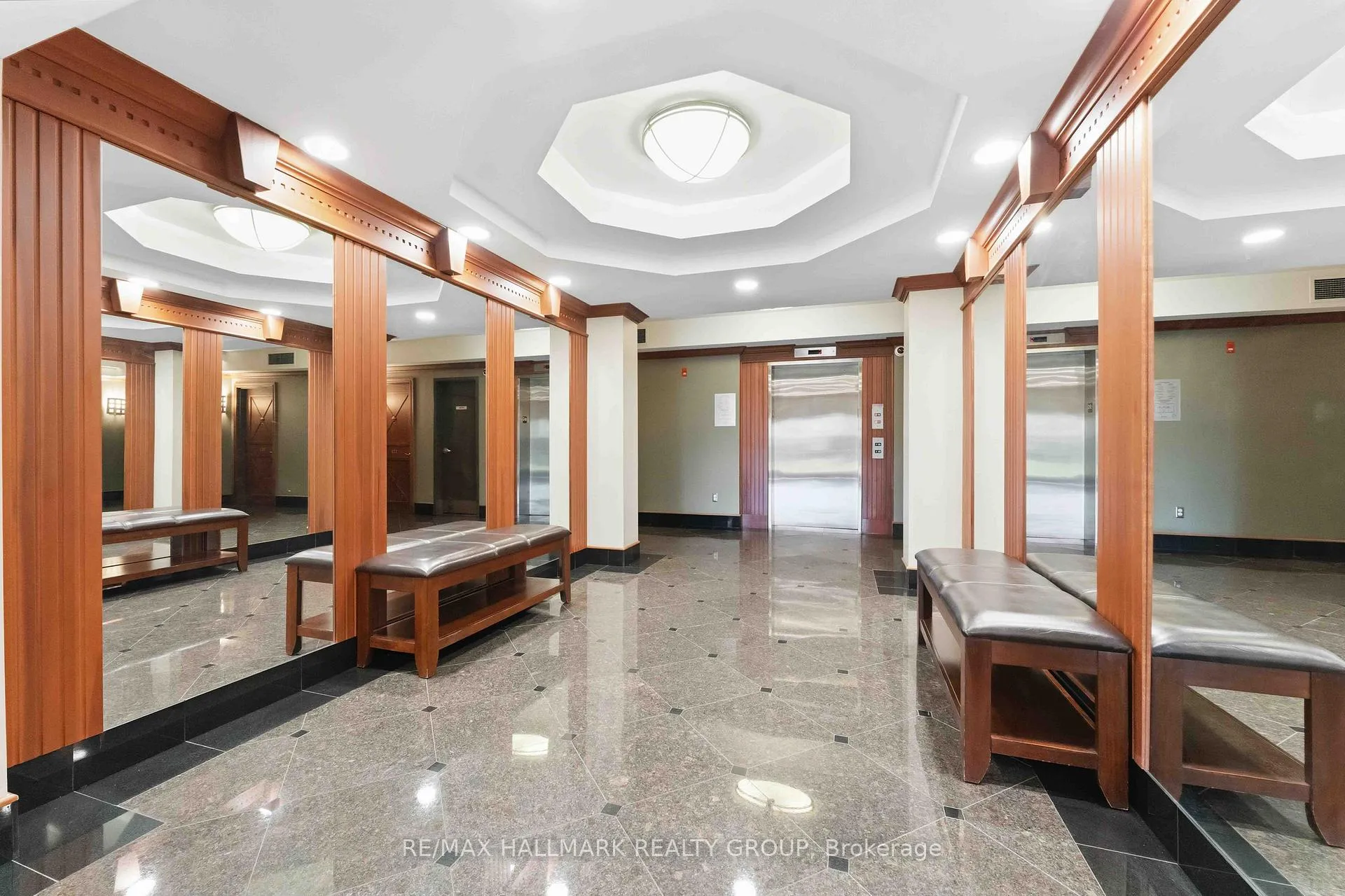 Photo 5 of Unit 320, 905 Beauparc Private, Ottawa, Cyrville — HOMEH