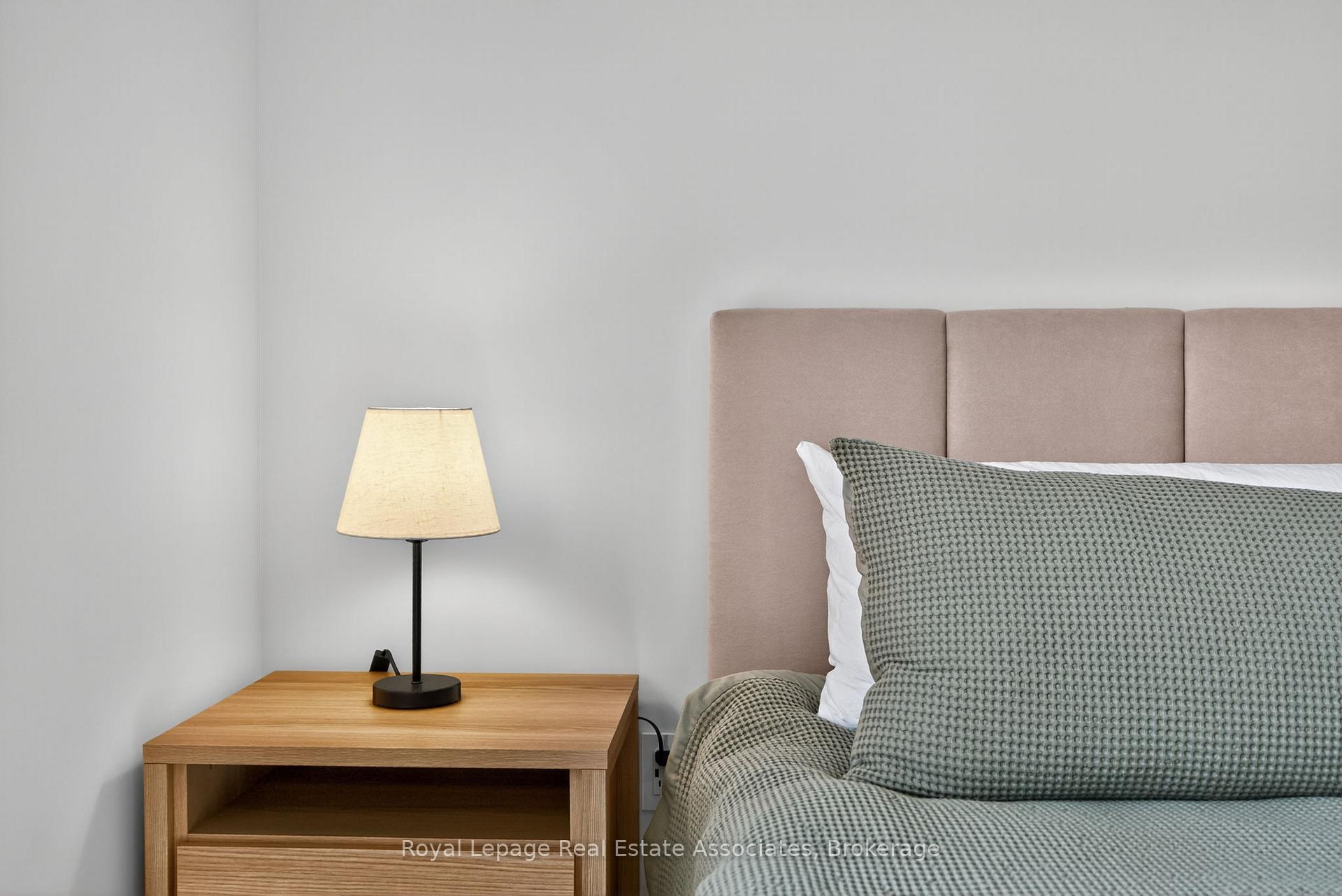 Photo 15 of 51 Swain Crescent, Collingwood — HOMEH