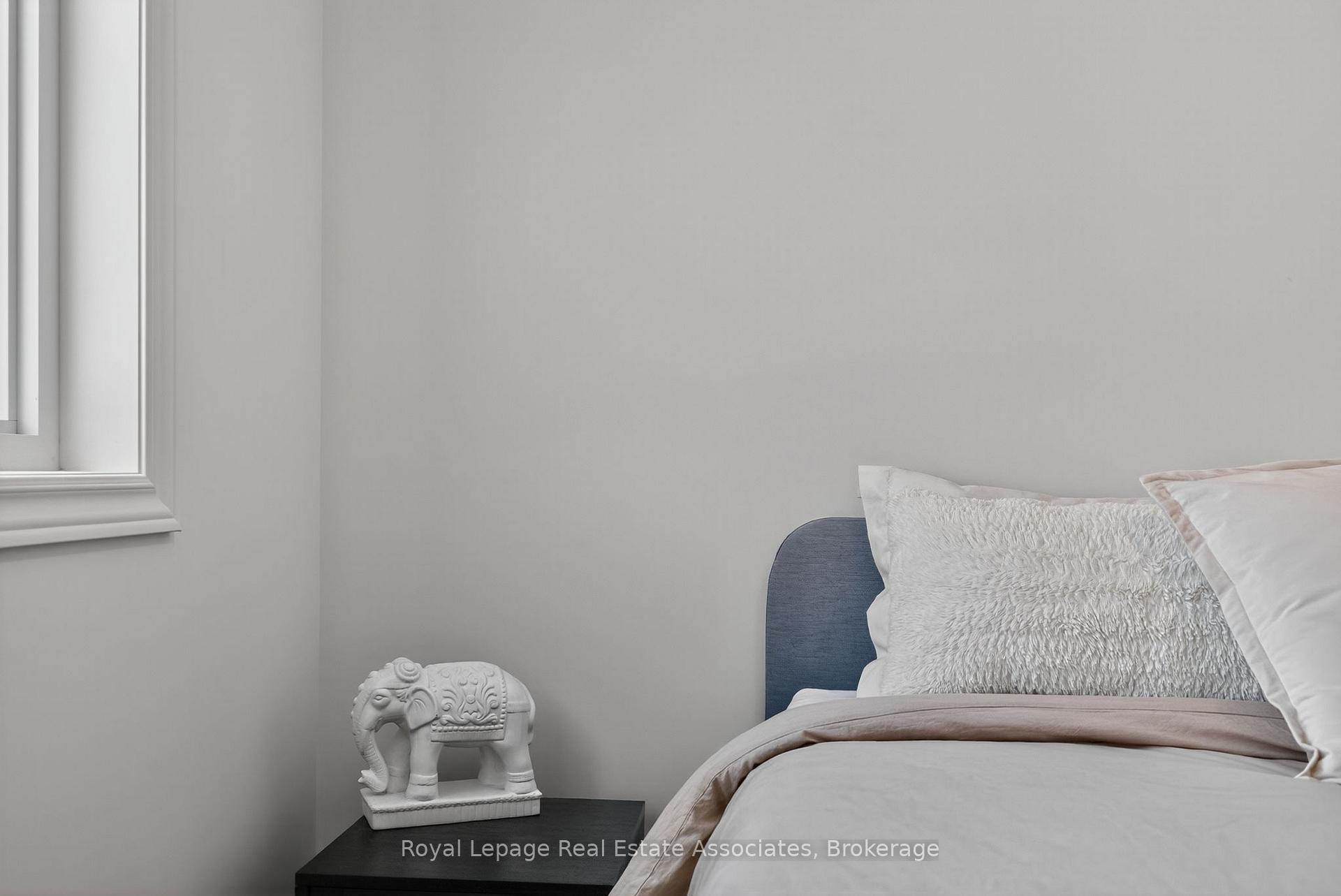 Photo 13 of 51 Swain Crescent, Collingwood — HOMEH