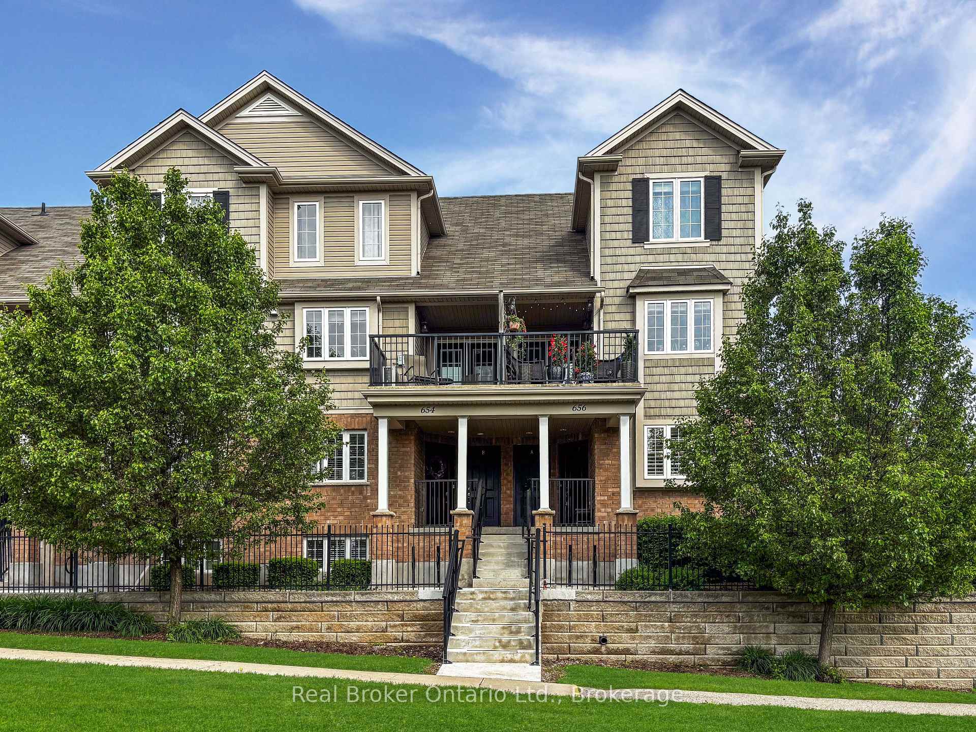 Photo 1 of Unit 656B, 656 Woodlawn Road E, Guelph, Victoria North — HOMEH