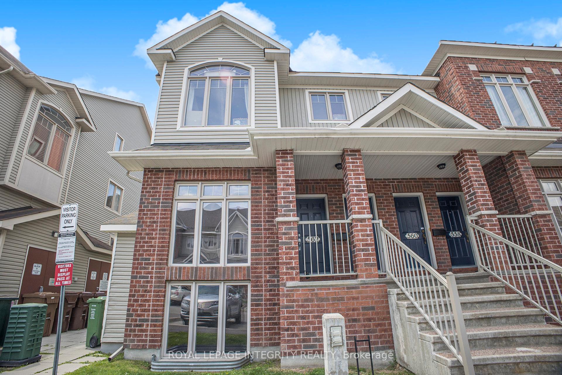 Photo 2 of 562 Reardon, Ottawa, Heron Gate/Industrial Park — HOMEH