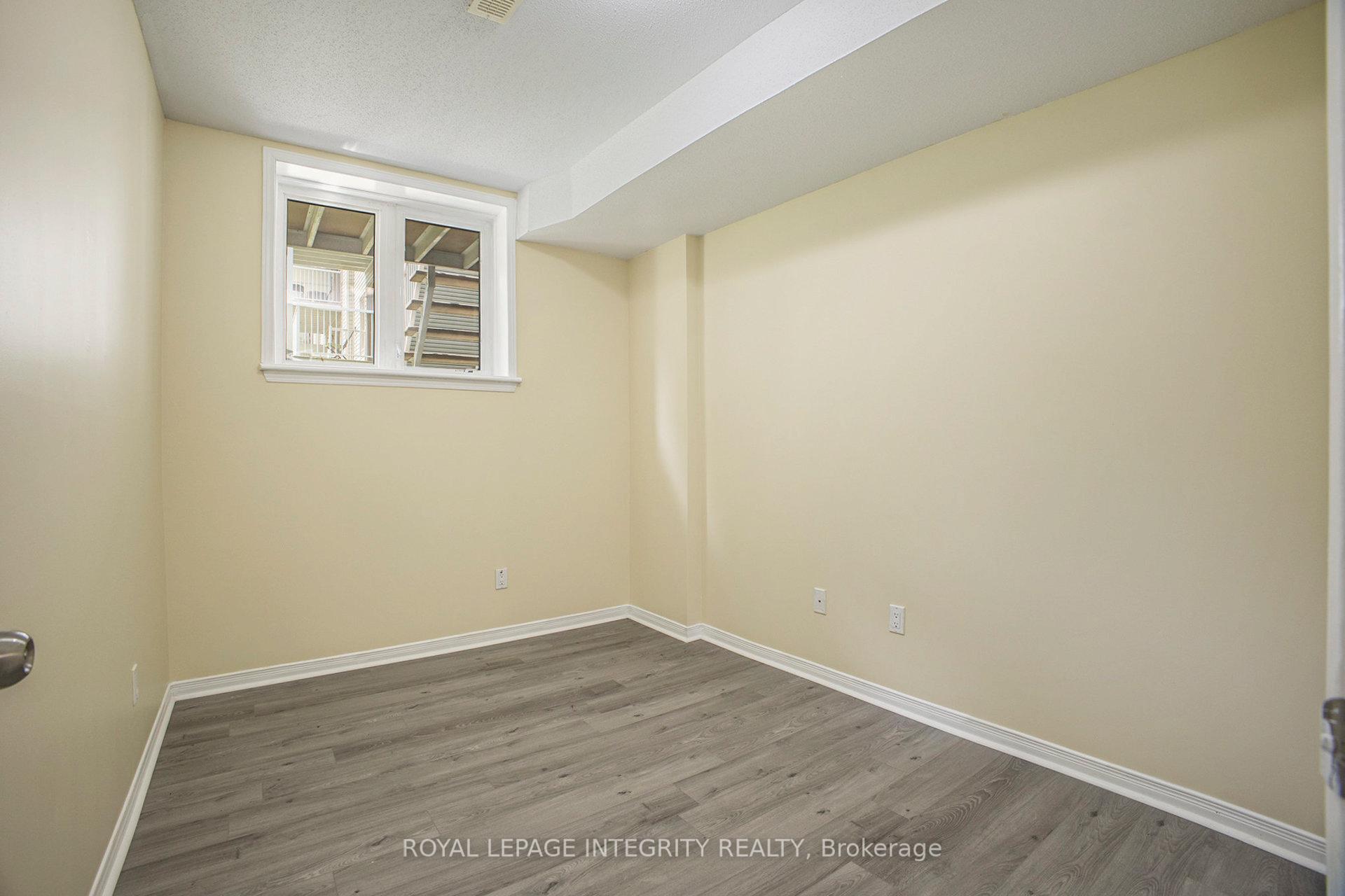 Photo 29 of 562 Reardon, Ottawa, Heron Gate/Industrial Park — HOMEH