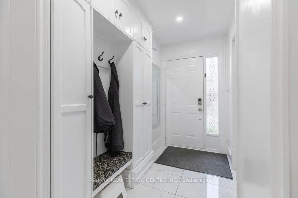 Photo 4 of Unit 17, 2774 King Street E, Hamilton, Gershome — HOMEH