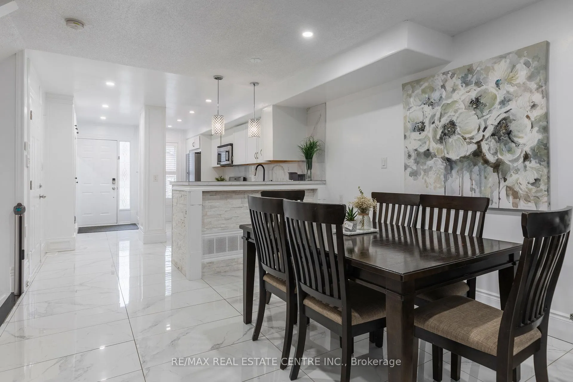 Photo 8 of Unit 17, 2774 King Street E, Hamilton, Gershome — HOMEH