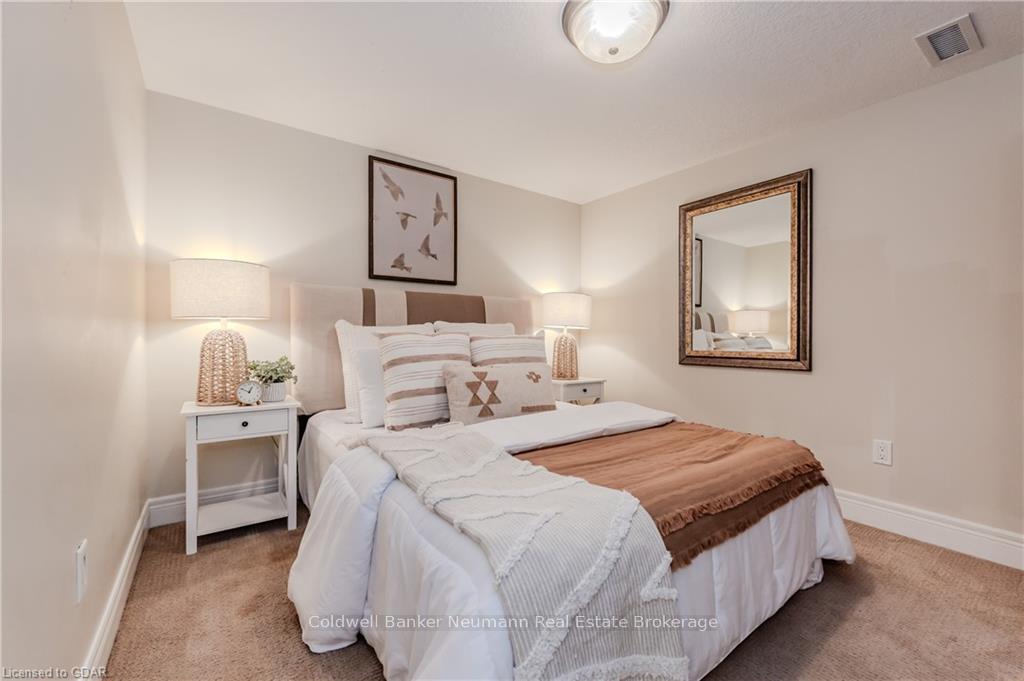 Photo 3 of Unit 18, 255 Summerfield Drive, Guelph, Pineridge/Westminster Woods — HOMEH