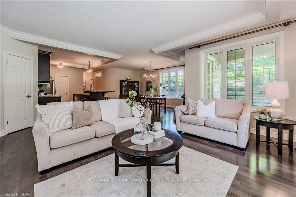 Photo 8 of Unit 18, 255 Summerfield Drive, Guelph, Pineridge/Westminster Woods — HOMEH