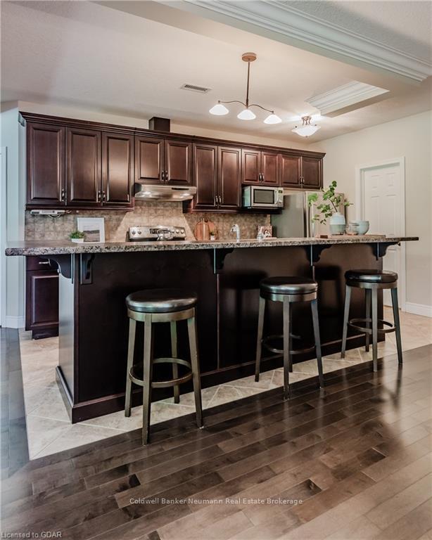 Photo 24 of Unit 18, 255 Summerfield Drive, Guelph, Pineridge/Westminster Woods — HOMEH
