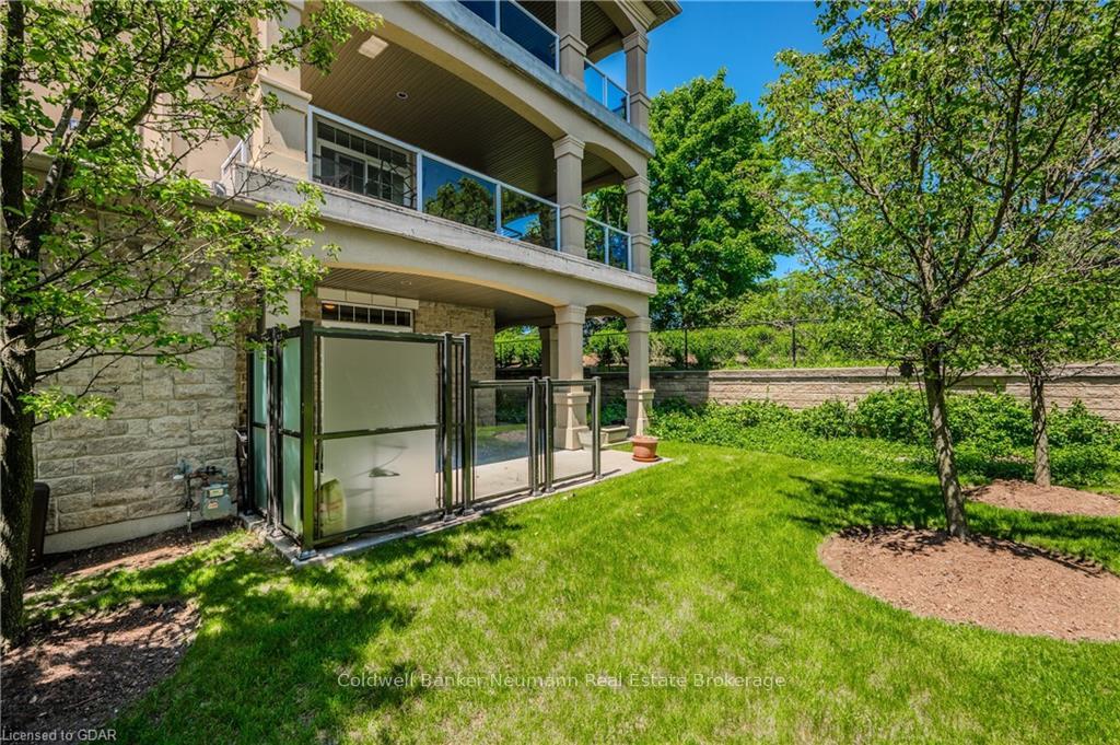 Photo 32 of Unit 18, 255 Summerfield Drive, Guelph, Pineridge/Westminster Woods — HOMEH