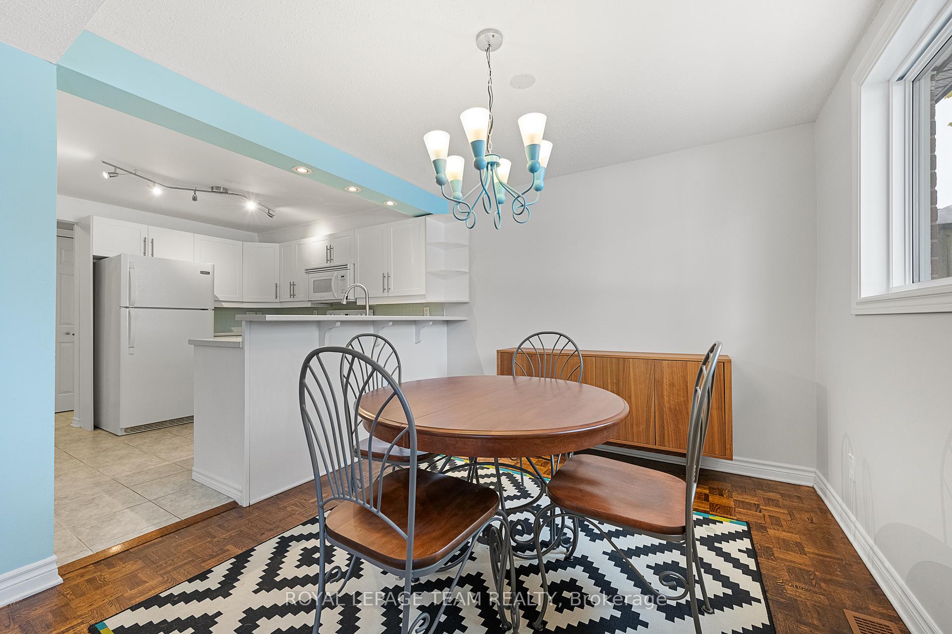Photo 13 of Unit 54, 227 Ridgepark Private, Ottawa, Meadowlands/Crestview — HOMEH