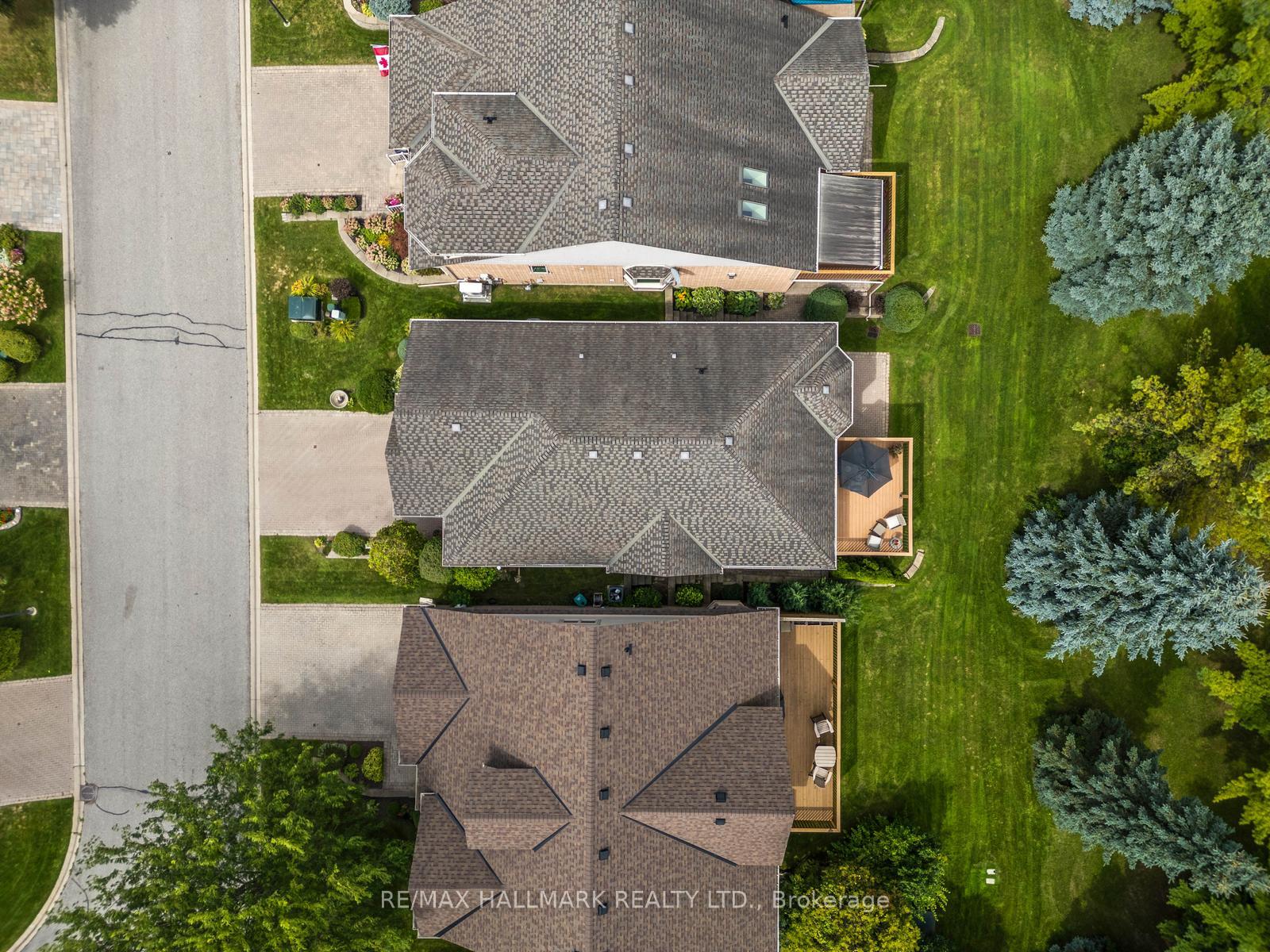 Photo 3 of 113 Sunset Boulevard, New Tecumseth, Rural New Tecumseth — HOMEH