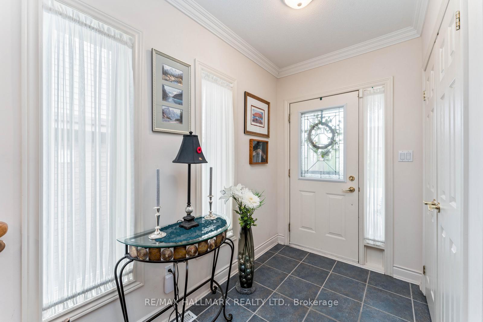 Photo 5 of 113 Sunset Boulevard, New Tecumseth, Rural New Tecumseth — HOMEH
