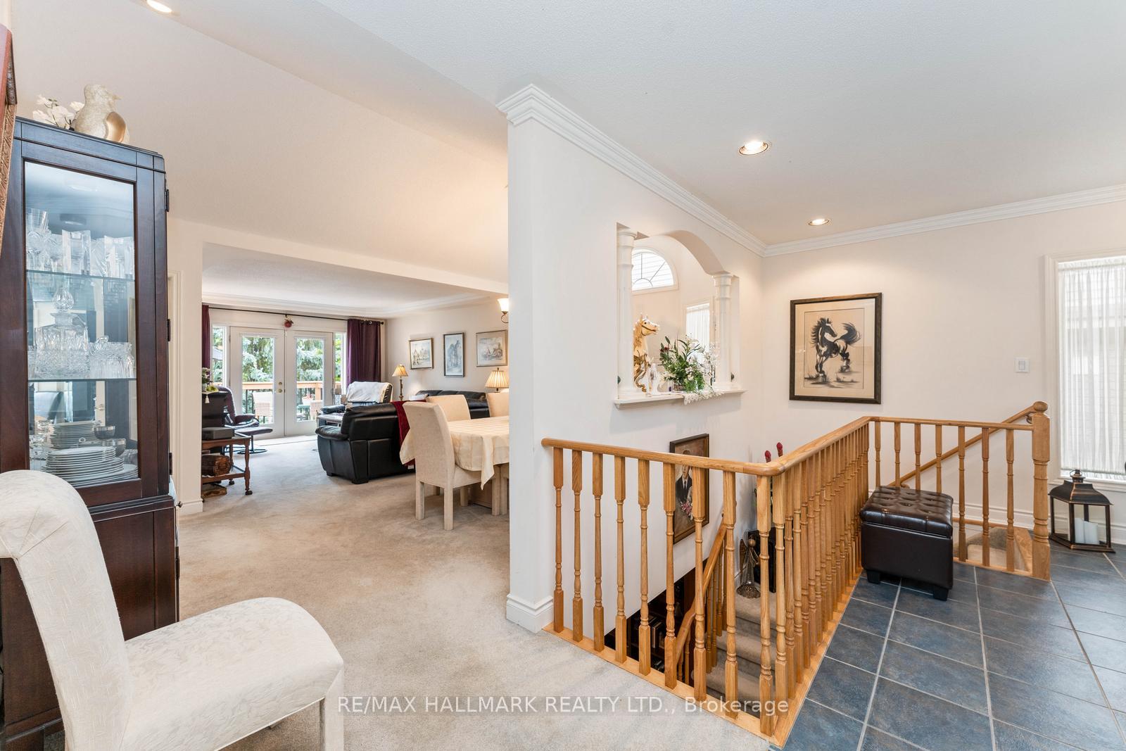 Photo 7 of 113 Sunset Boulevard, New Tecumseth, Rural New Tecumseth — HOMEH