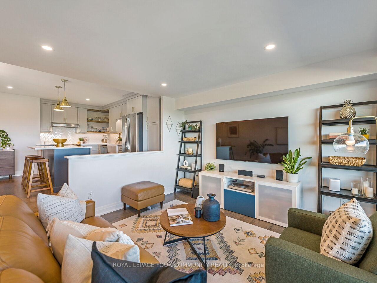 Photo 15 of Unit 2012, 270 Scarlett Road, Toronto, Rockcliffe-Smythe — HOMEH