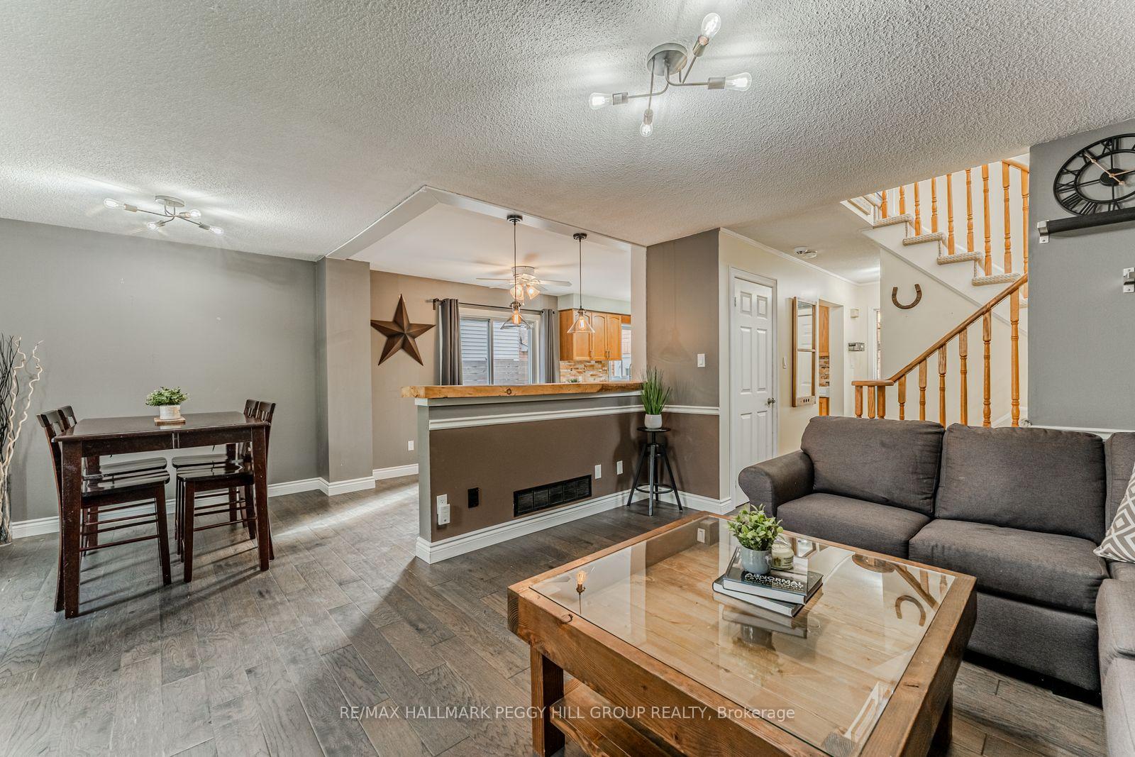 Photo 3 of 41 Penton Drive, Barrie, Sunnidale — HOMEH
