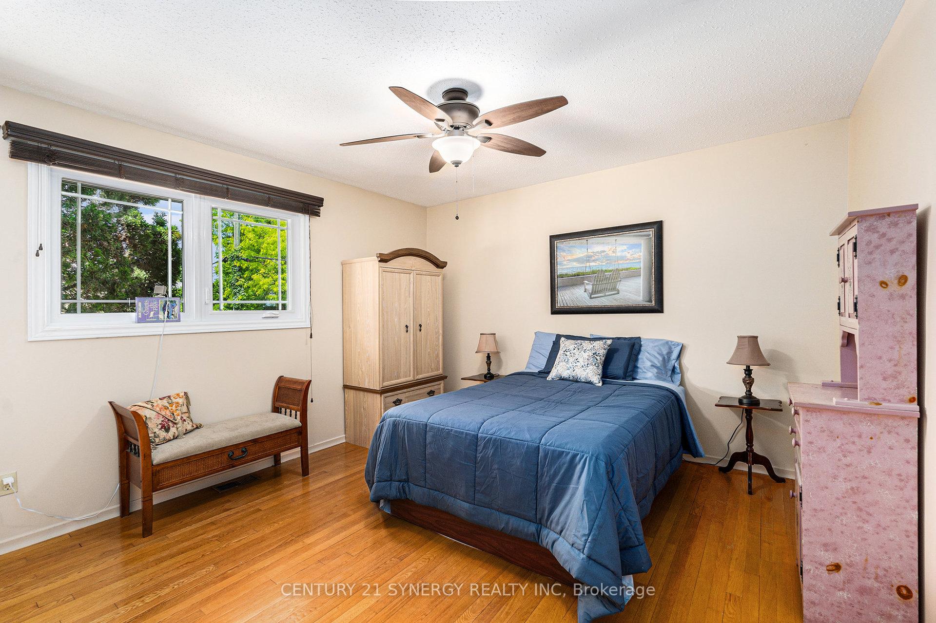 Photo 19 of 2324 Susan Street, Ottawa, Hawthorne Meadows — HOMEH