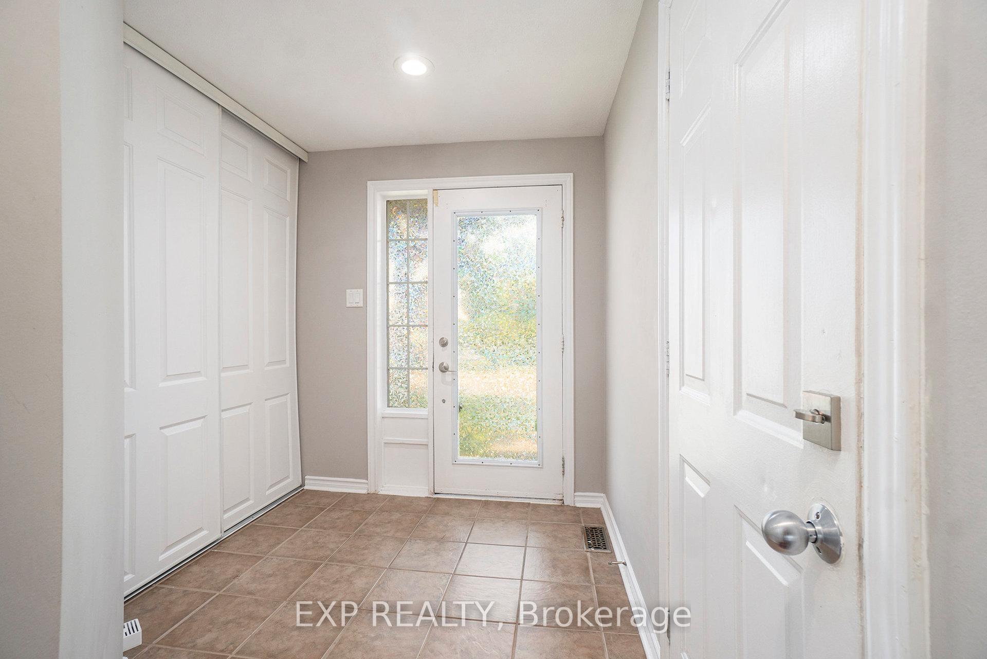 Photo 2 of Unit 88, 1920 Ashmont Street, Ottawa, Chapel Hill — HOMEH