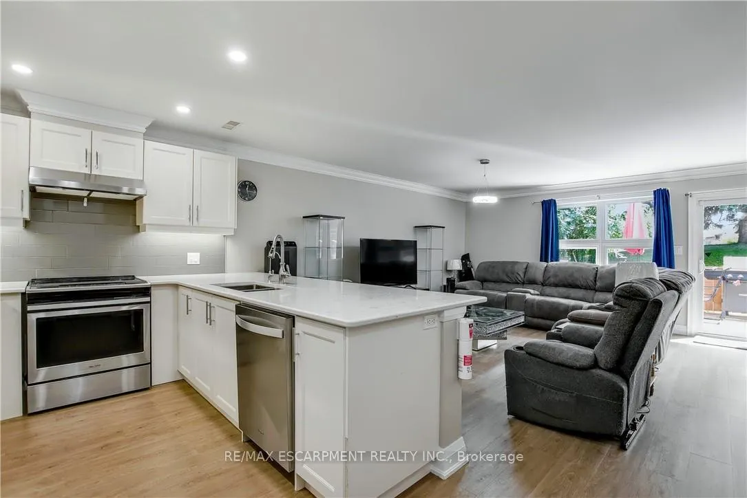 Photo 9 of 13 Sister Varga Terrace, Hamilton, Kennedy — HOMEH