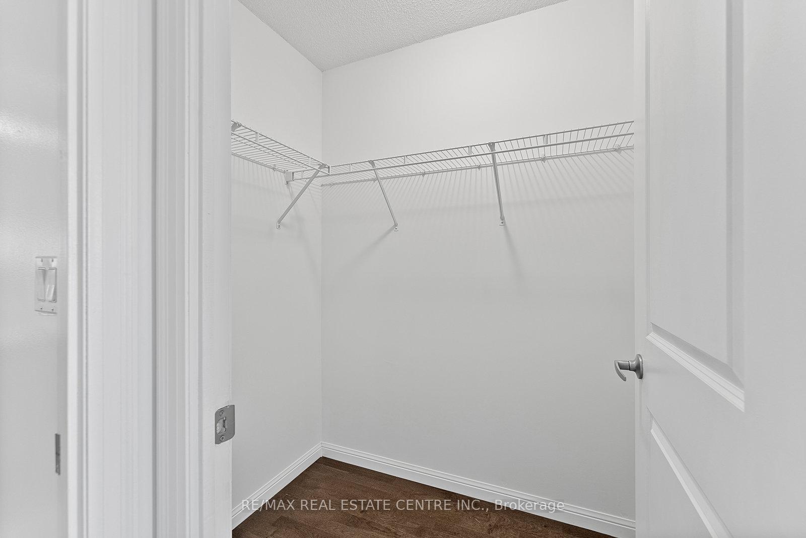 Photo 23 of Unit 1405, 900 Mount Pleasant Road, Toronto, Mount Pleasant West — HOMEH