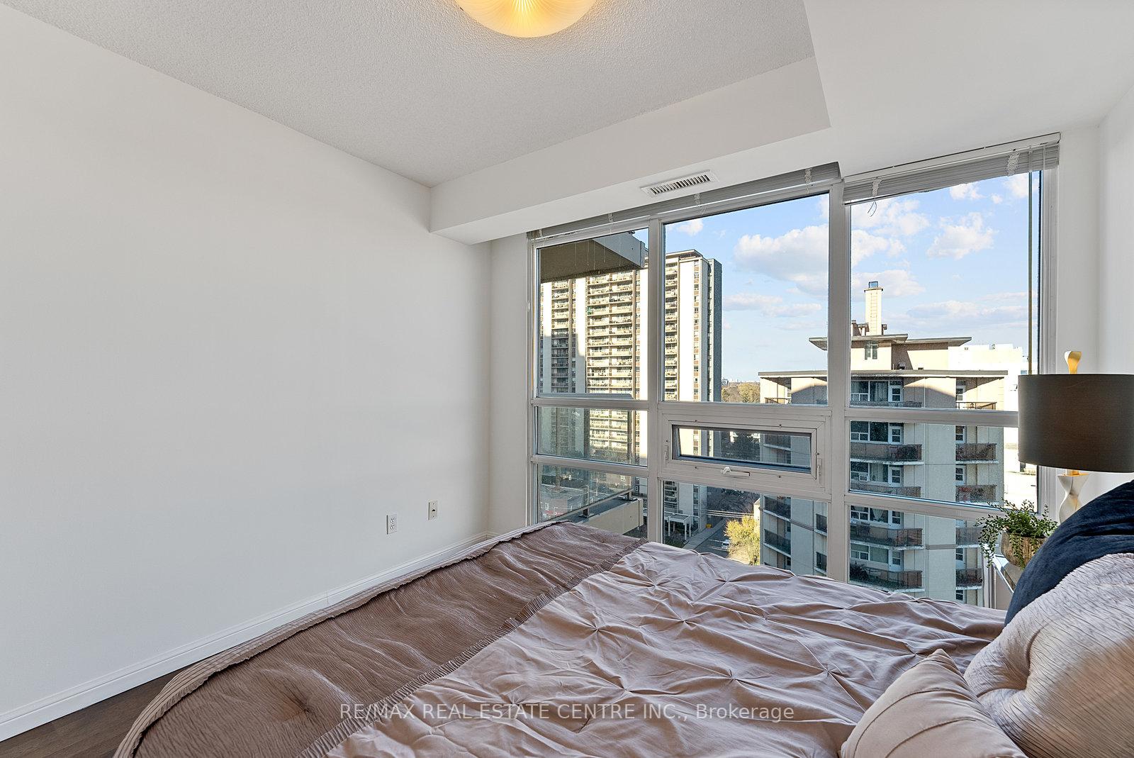 Photo 25 of Unit 1405, 900 Mount Pleasant Road, Toronto, Mount Pleasant West — HOMEH