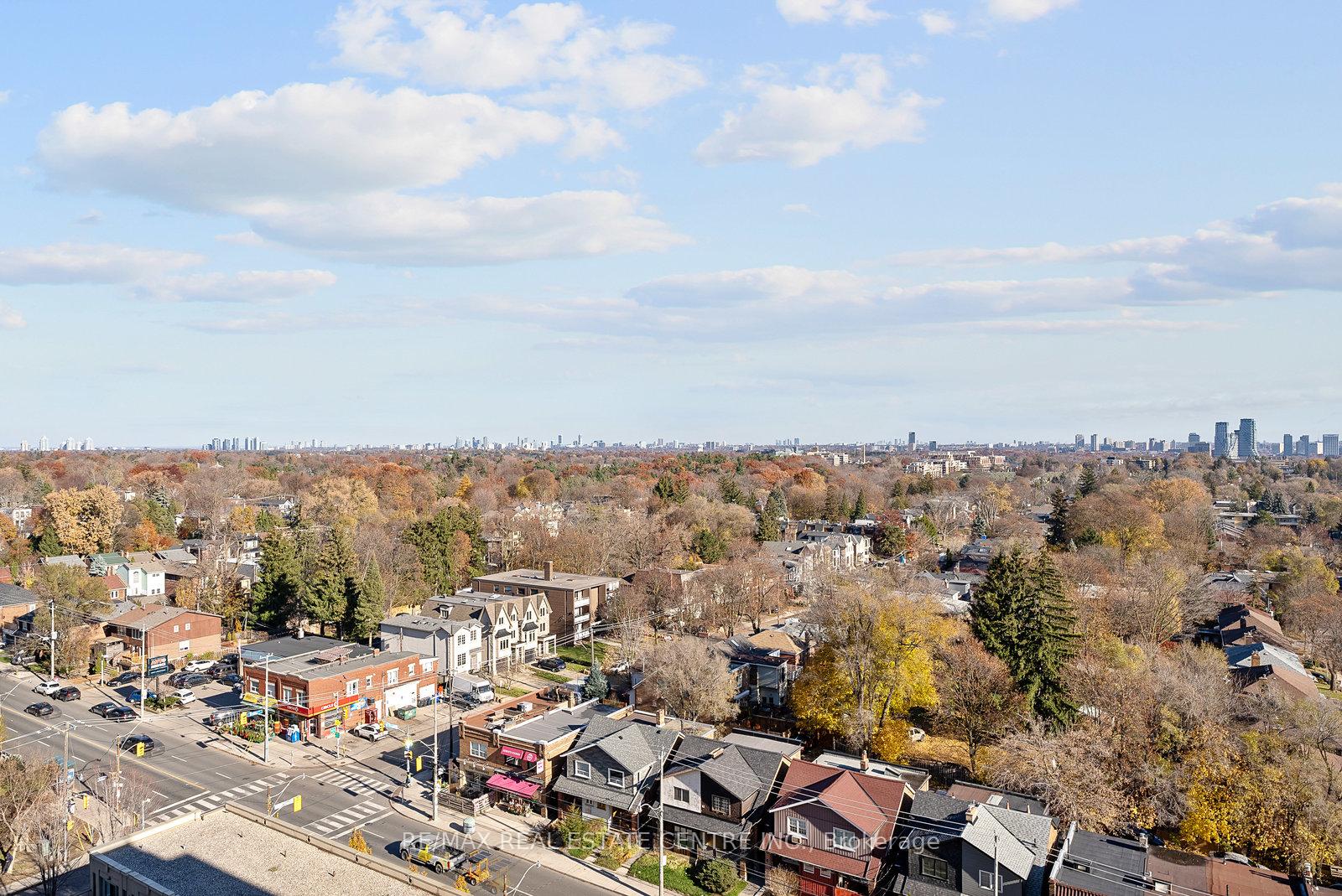 Photo 32 of Unit 1405, 900 Mount Pleasant Road, Toronto, Mount Pleasant West — HOMEH