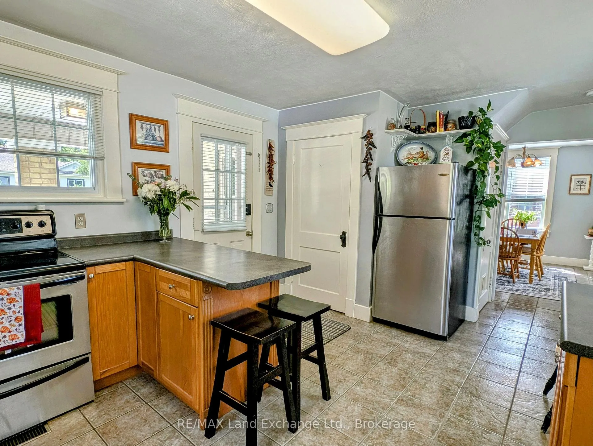 Photo 6 of 4 Archy Street, Brockton — HOMEH