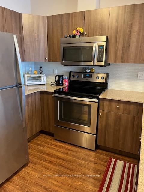 Photo 5 of Unit 1208, 1 Victoria Street S, Kitchener, City Commercial Core — HOMEH