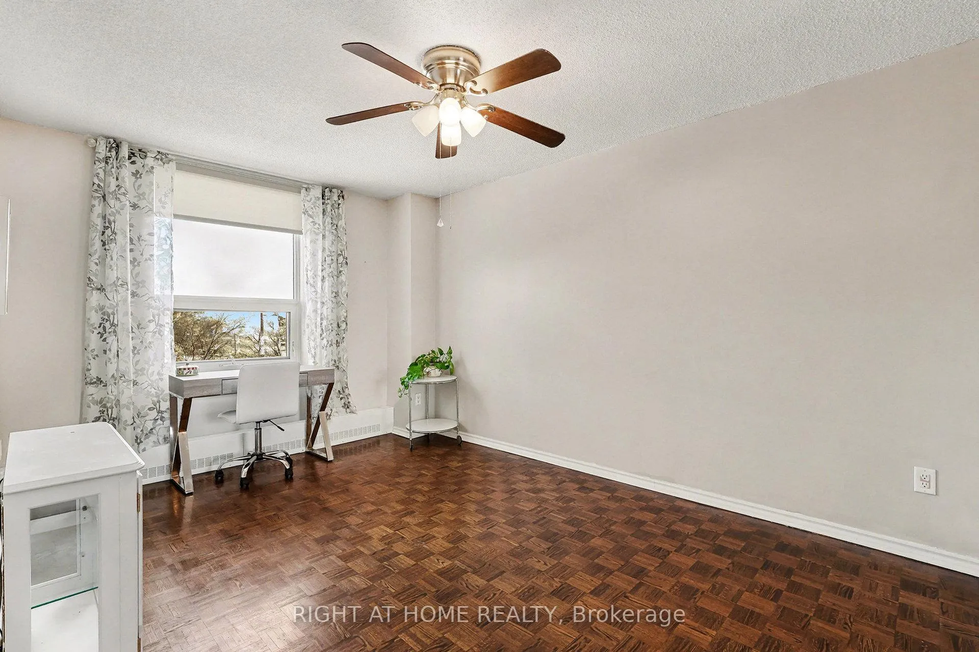 Photo 17 of Unit 306, 665 Bathgate Drive, Ottawa, Carson Meadows — HOMEH