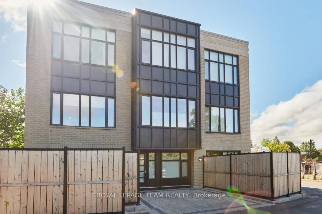Photo 2 of Unit 7, 775 Richmond Road N, Ottawa, Woodroffe — HOMEH