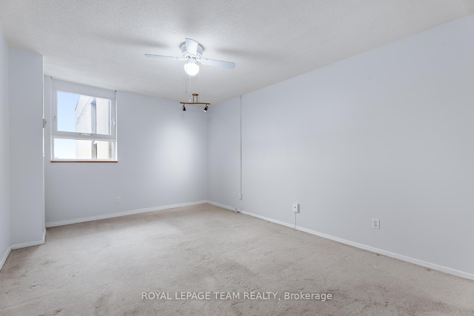 Photo 20 of Unit PH9, 555 Brittany Drive, Ottawa, Viscount Alexander Park — HOMEH