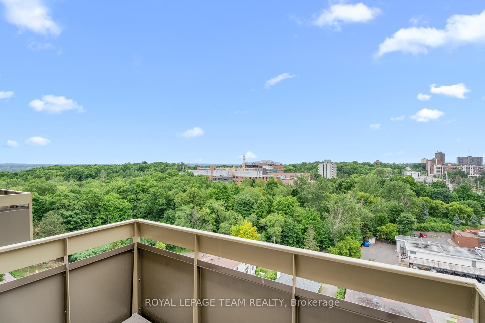 Photo 32 of Unit PH9, 555 Brittany Drive, Ottawa, Viscount Alexander Park — HOMEH