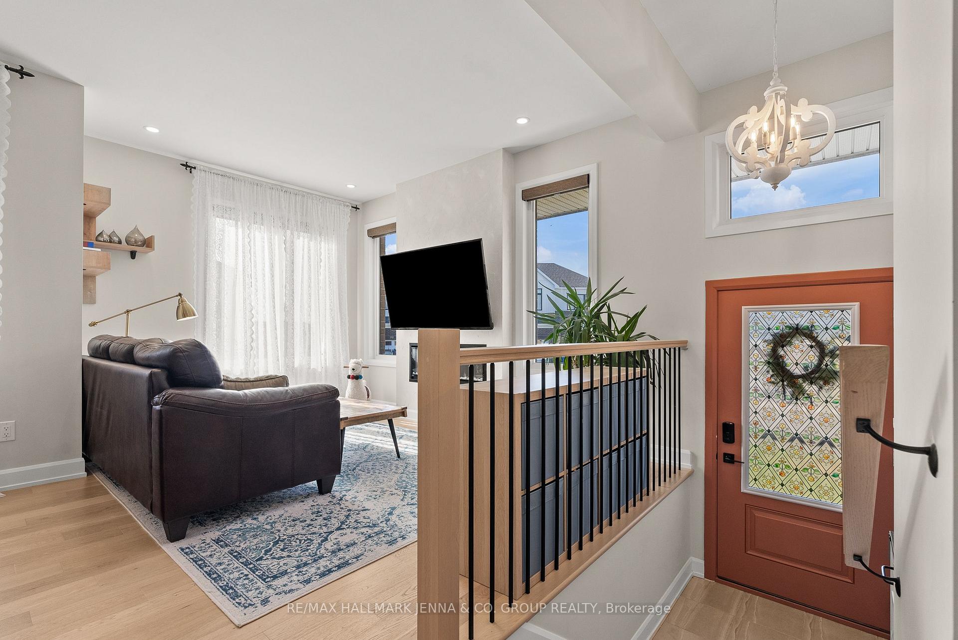 Photo 8 of 169 Beebalm Crescent, Ottawa, Barrhaven - Half Moon Bay — HOMEH