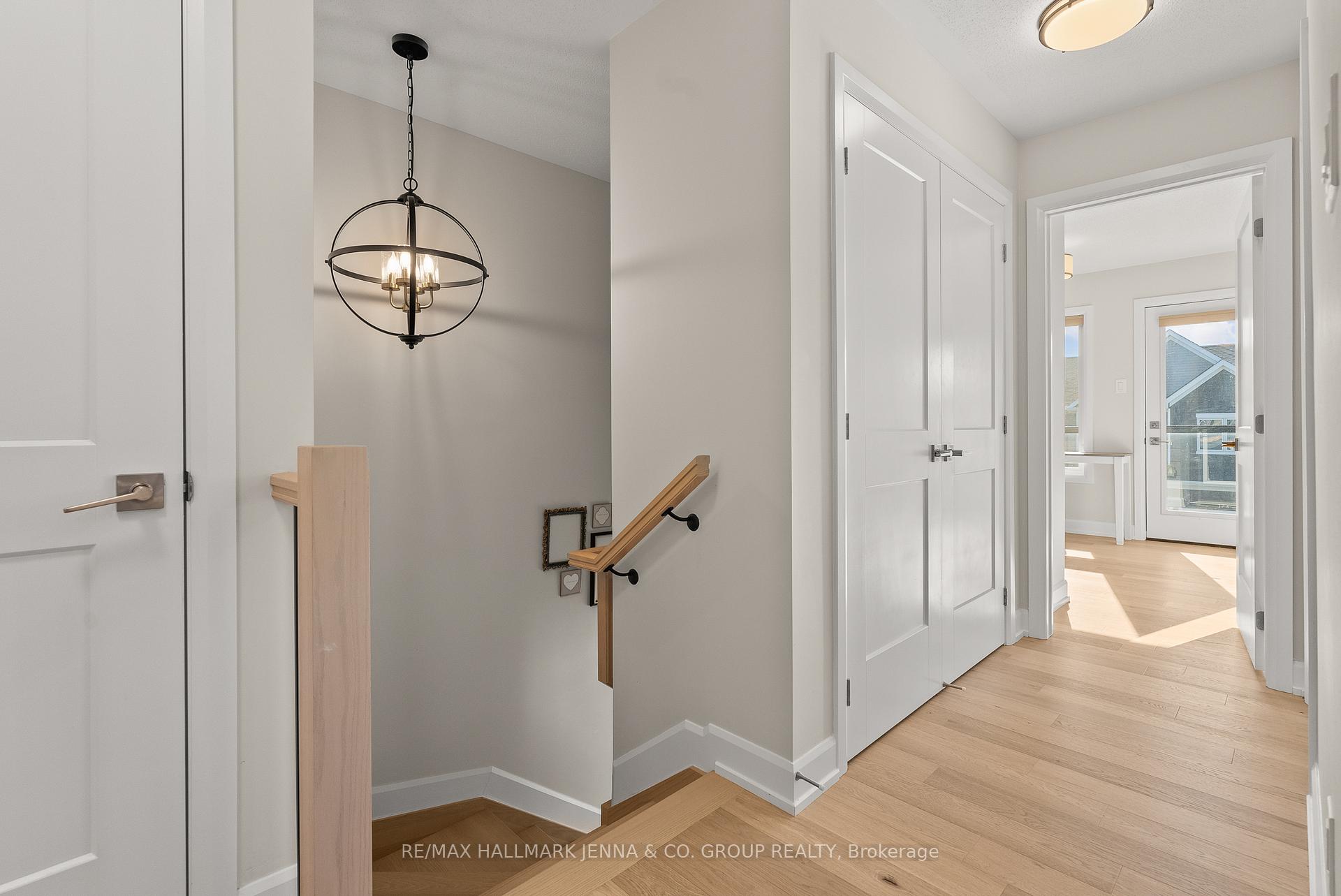 Photo 12 of 169 Beebalm Crescent, Ottawa, Barrhaven - Half Moon Bay — HOMEH