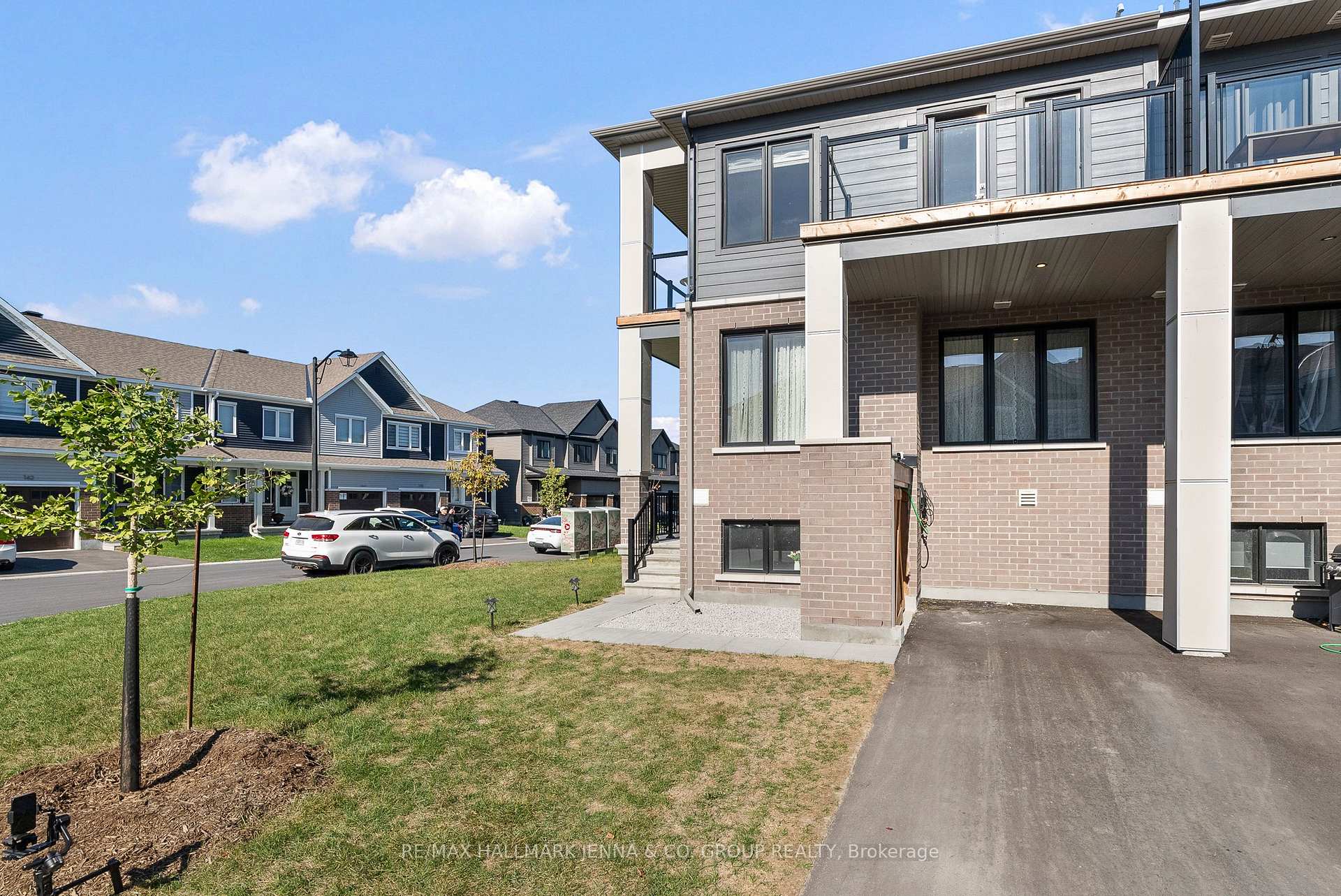 Photo 32 of 169 Beebalm Crescent, Ottawa, Barrhaven - Half Moon Bay — HOMEH