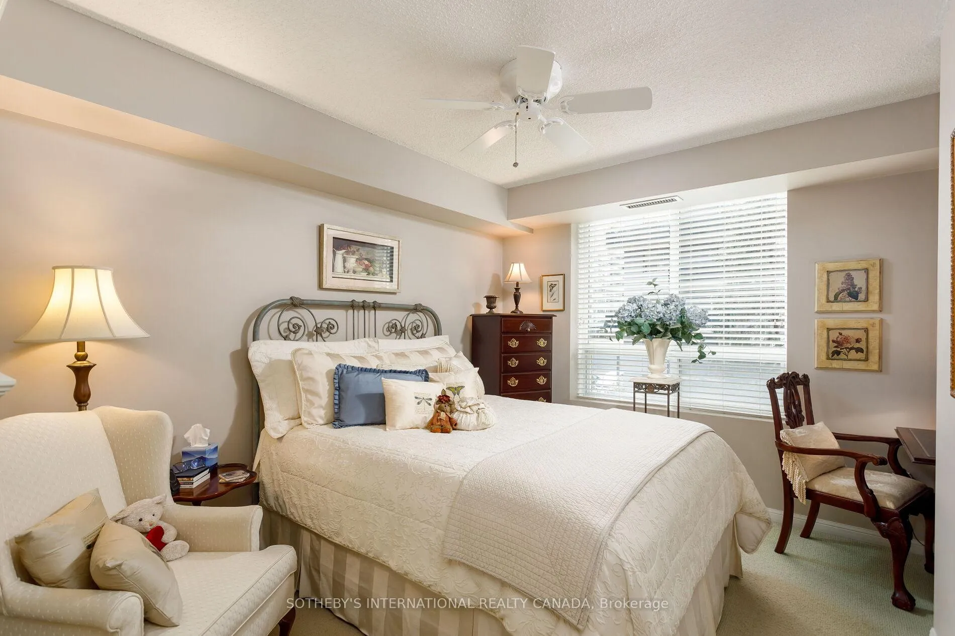 Photo 17 of Unit 301, 188 Redpath Avenue, Toronto, Mount Pleasant West — HOMEH