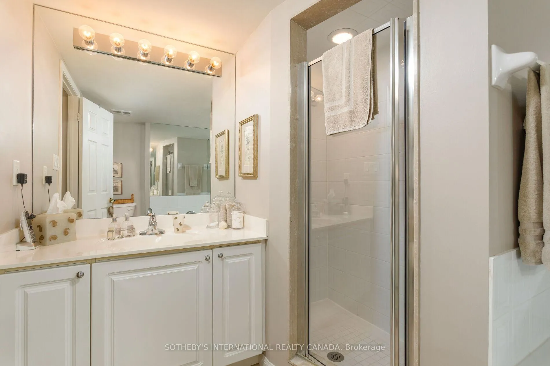 Photo 21 of Unit 301, 188 Redpath Avenue, Toronto, Mount Pleasant West — HOMEH