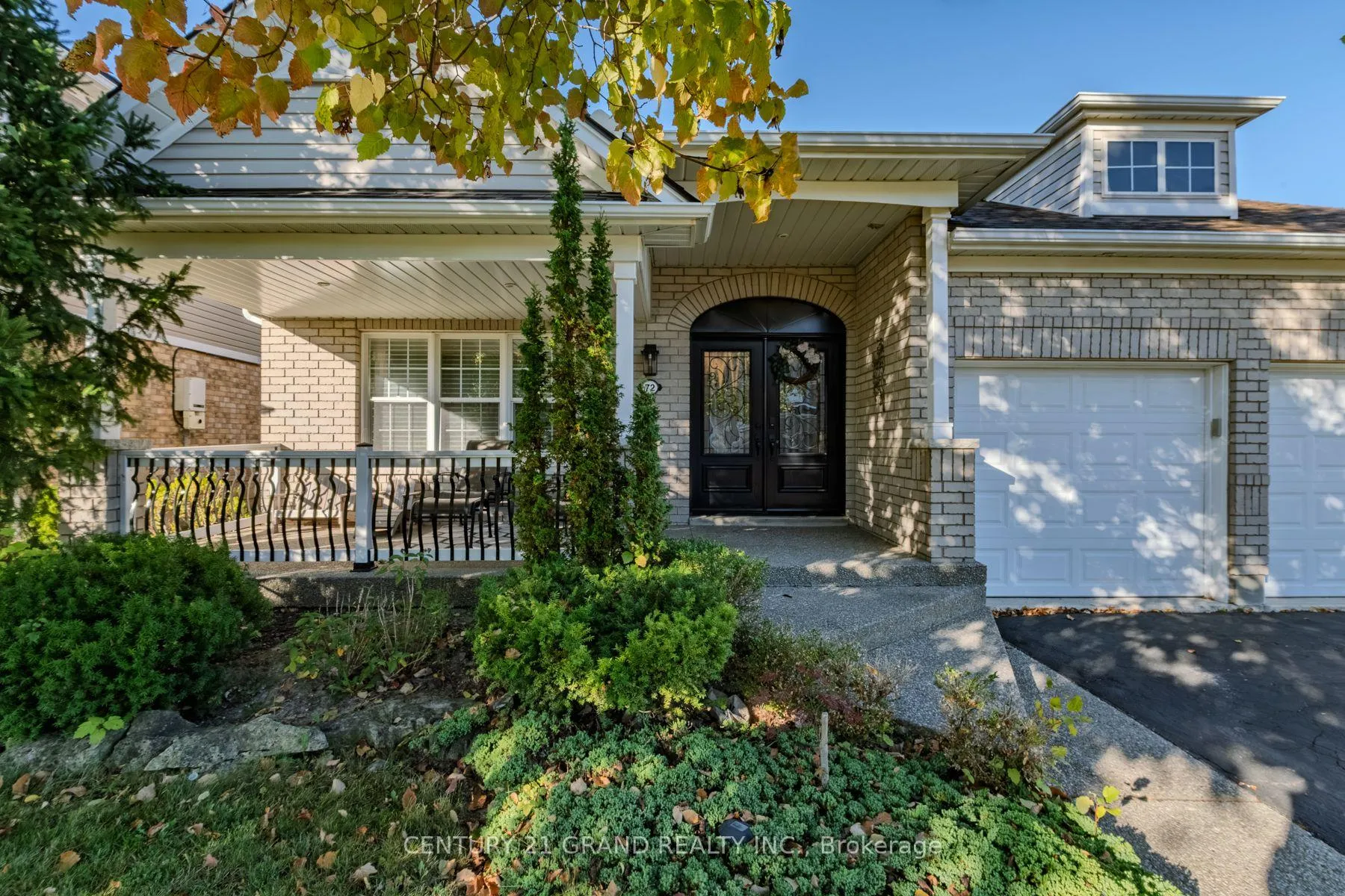Photo 2 of 72 Hunter Way, Brantford, Shellard Lane — HOMEH