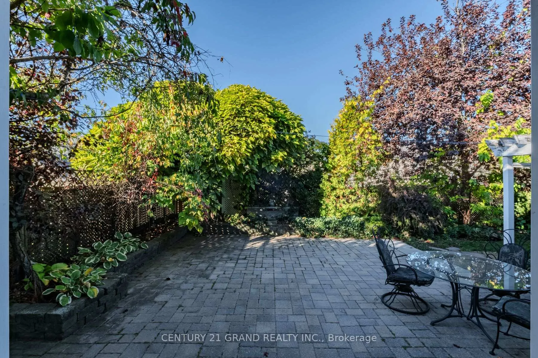 Photo 6 of 72 Hunter Way, Brantford, Shellard Lane — HOMEH