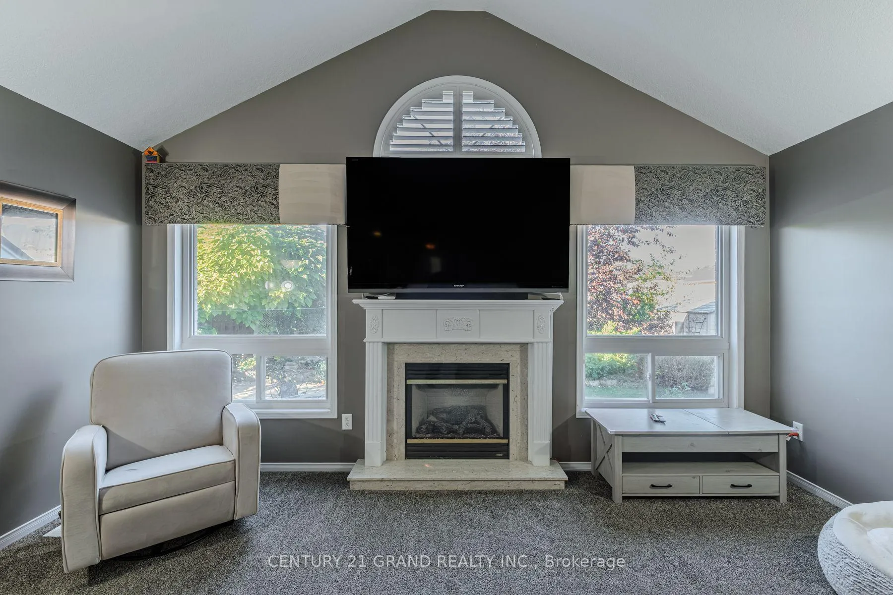 Photo 23 of 72 Hunter Way, Brantford, Shellard Lane — HOMEH