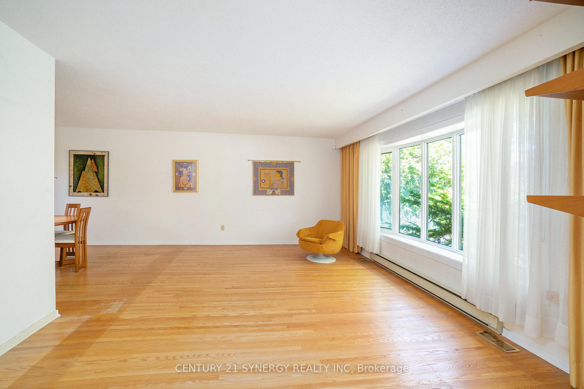 Photo 3 of 1408 Appleton Drive, Ottawa, Pineview — HOMEH