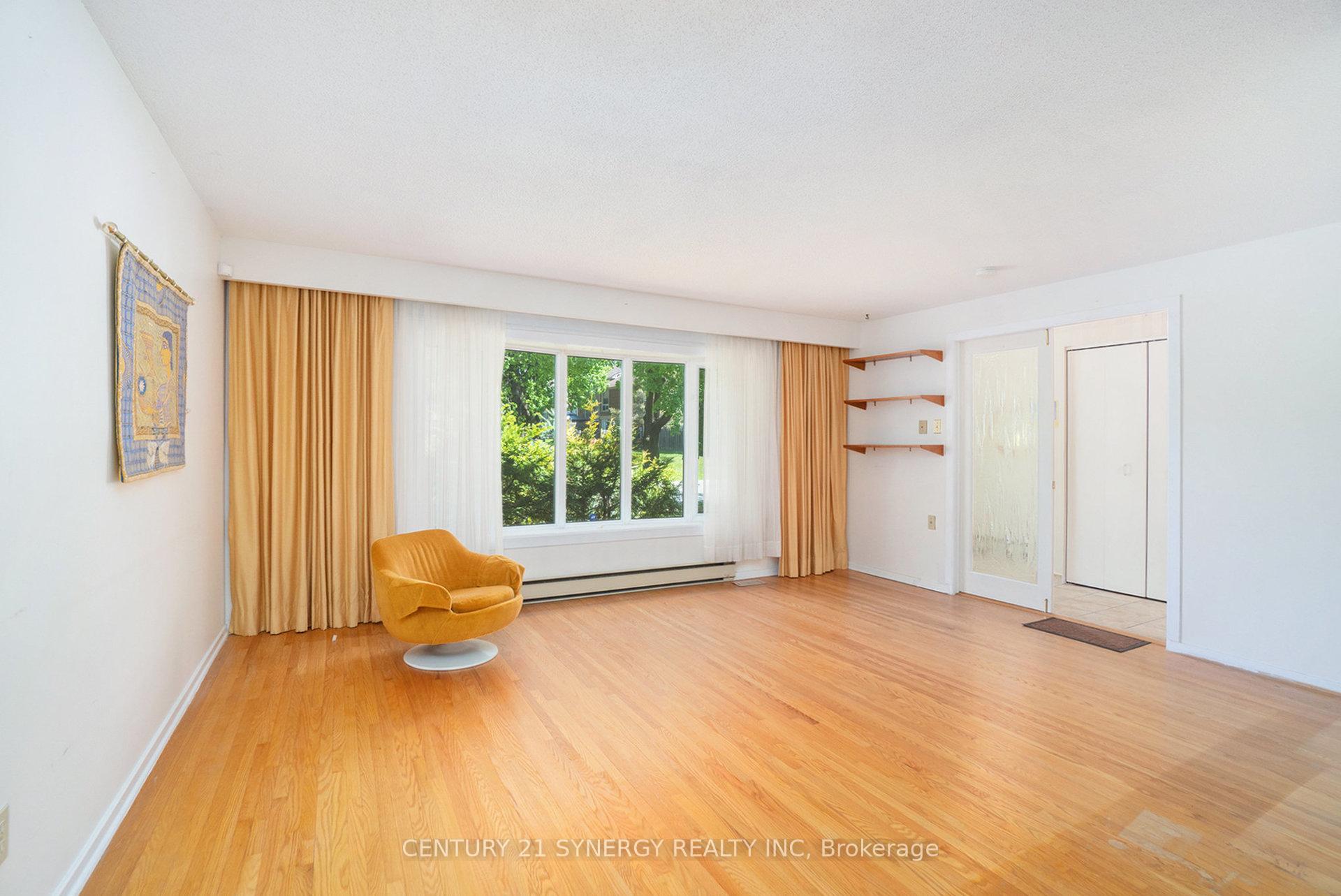 Photo 6 of 1408 Appleton Drive, Ottawa, Pineview — HOMEH