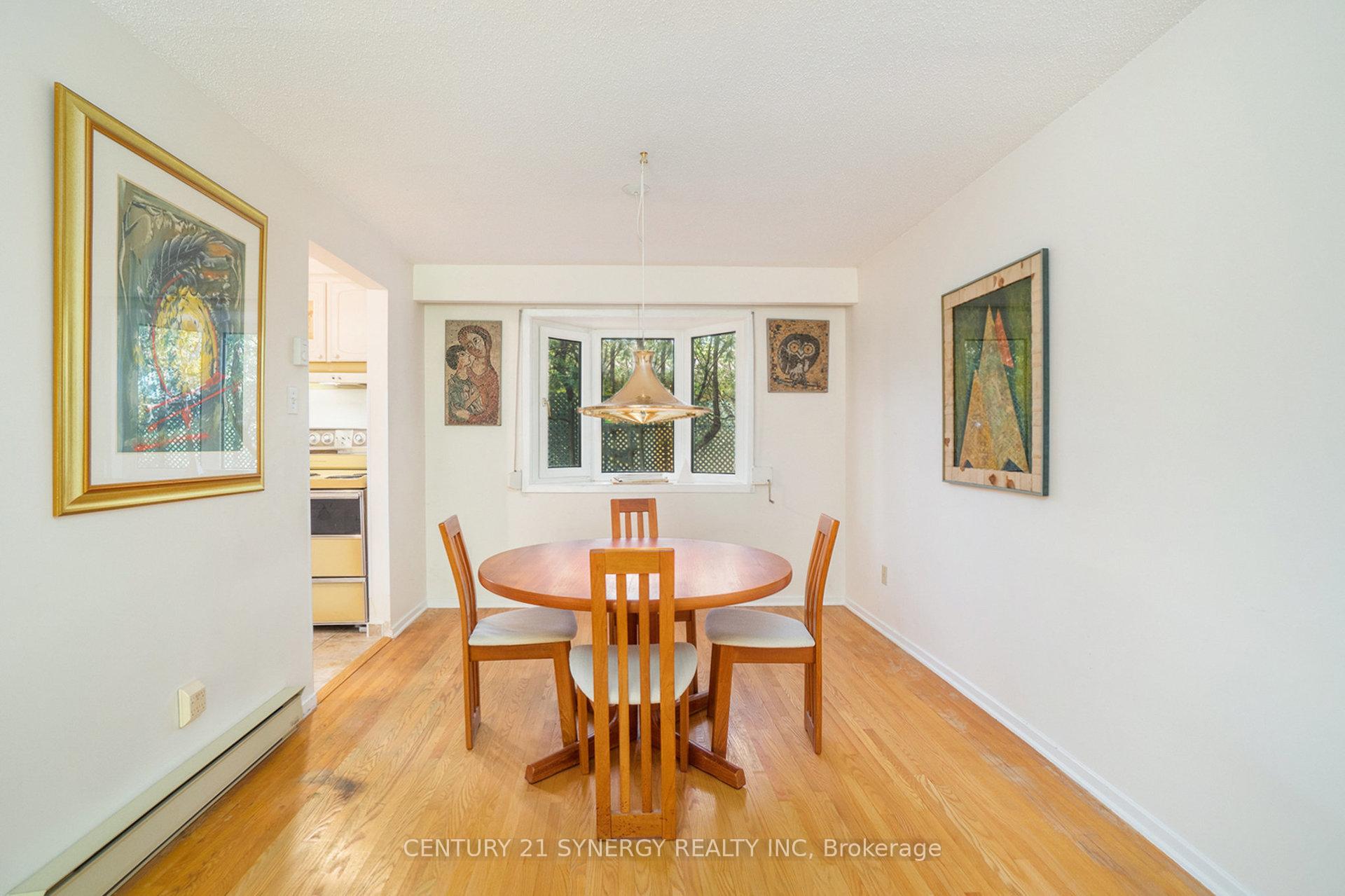 Photo 9 of 1408 Appleton Drive, Ottawa, Pineview — HOMEH