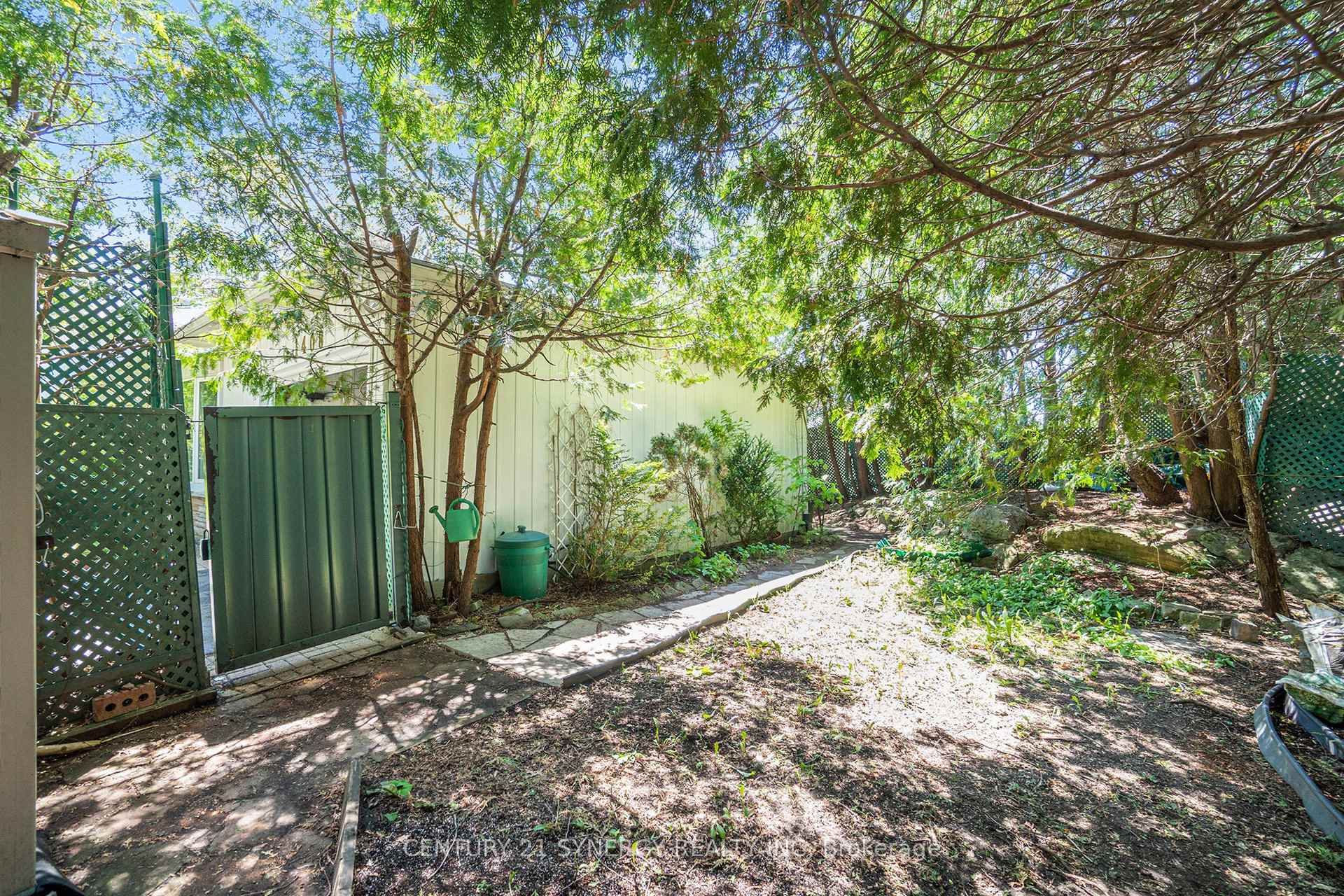 Photo 23 of 1408 Appleton Drive, Ottawa, Pineview — HOMEH