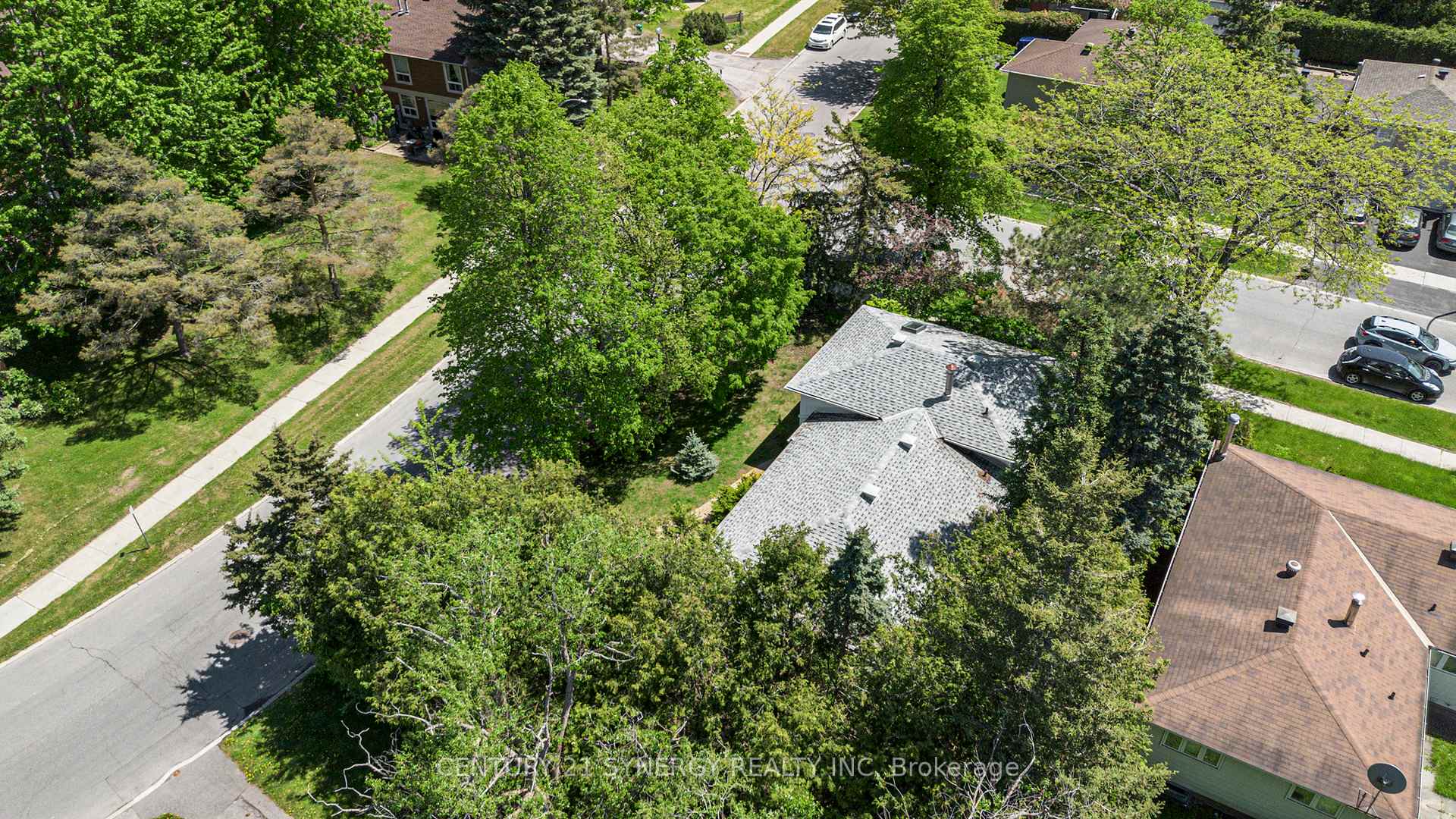 Photo 29 of 1408 Appleton Drive, Ottawa, Pineview — HOMEH