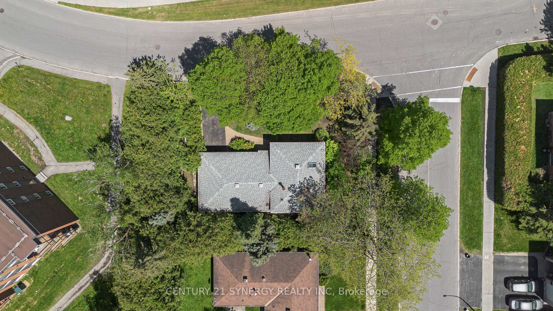 Photo 31 of 1408 Appleton Drive, Ottawa, Pineview — HOMEH